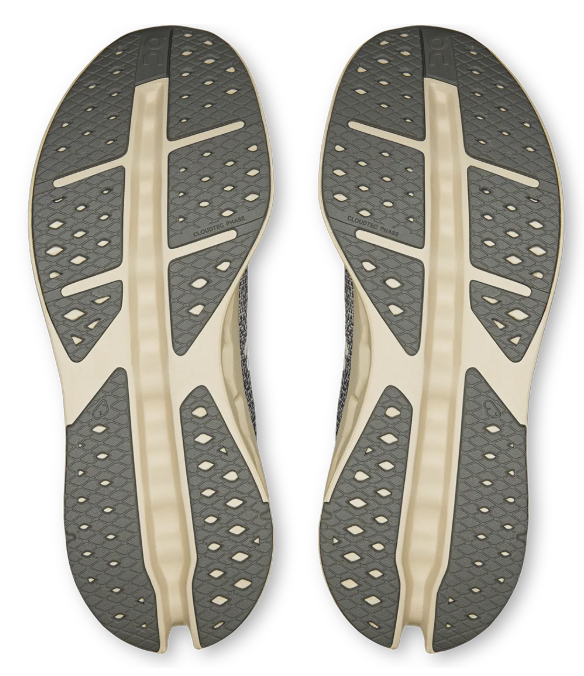 On Cloudsurfer Max