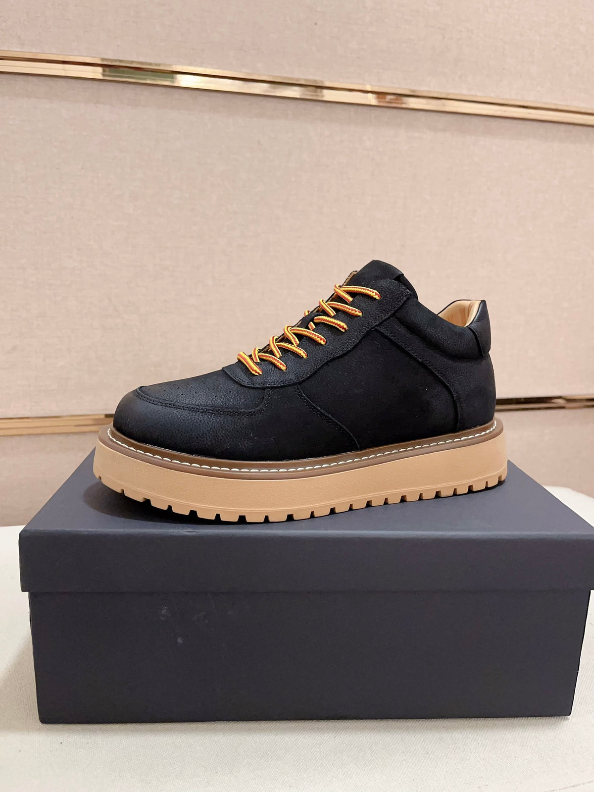 Men's Moc-Toe Leather Platform Sneakers — Black