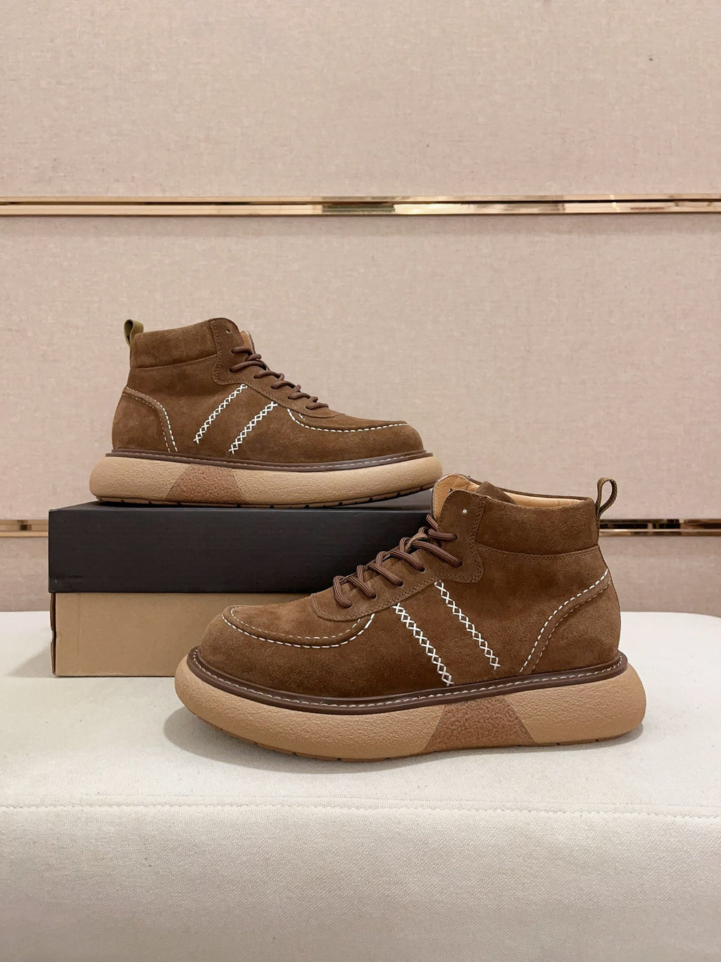 Men's Suede Mid-Top Hiking Sneaker Boots — Khaki