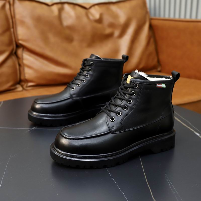 UGG Men's Black Leather Shearling-Lined Ankle Boots