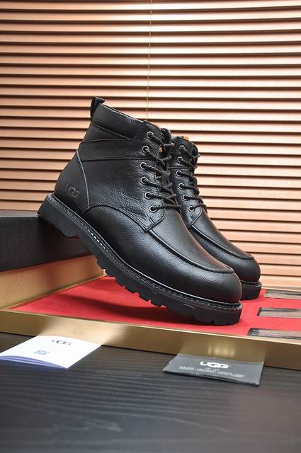 UGG Men's Black Pebbled Leather Shearling-Lined Work Boots