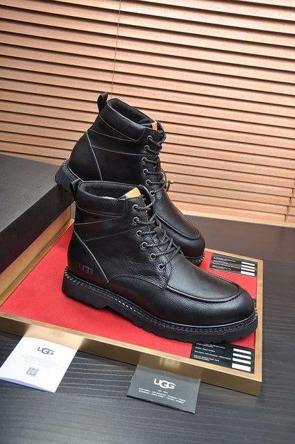 UGG Men's Black Pebbled Leather Shearling-Lined Work Boots