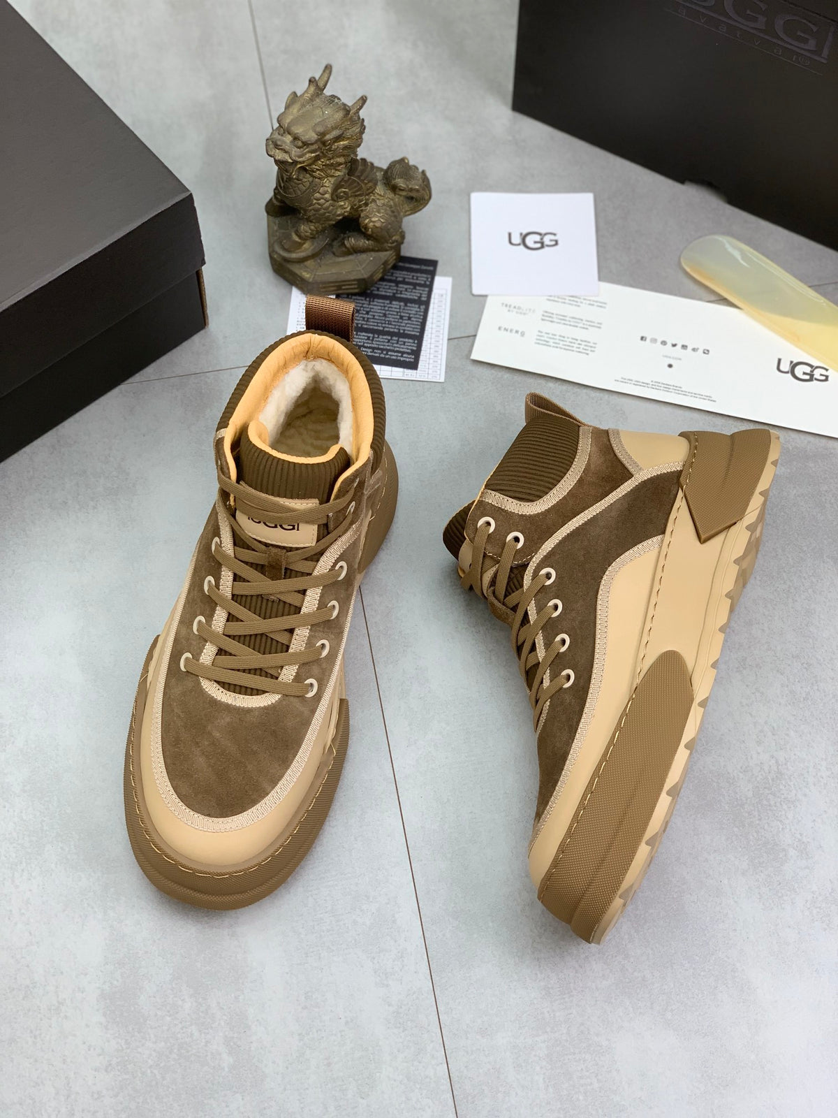 UGG Knit-Collar Lace-Up Boot-Sneaker — Olive & Camel | EU 39–44