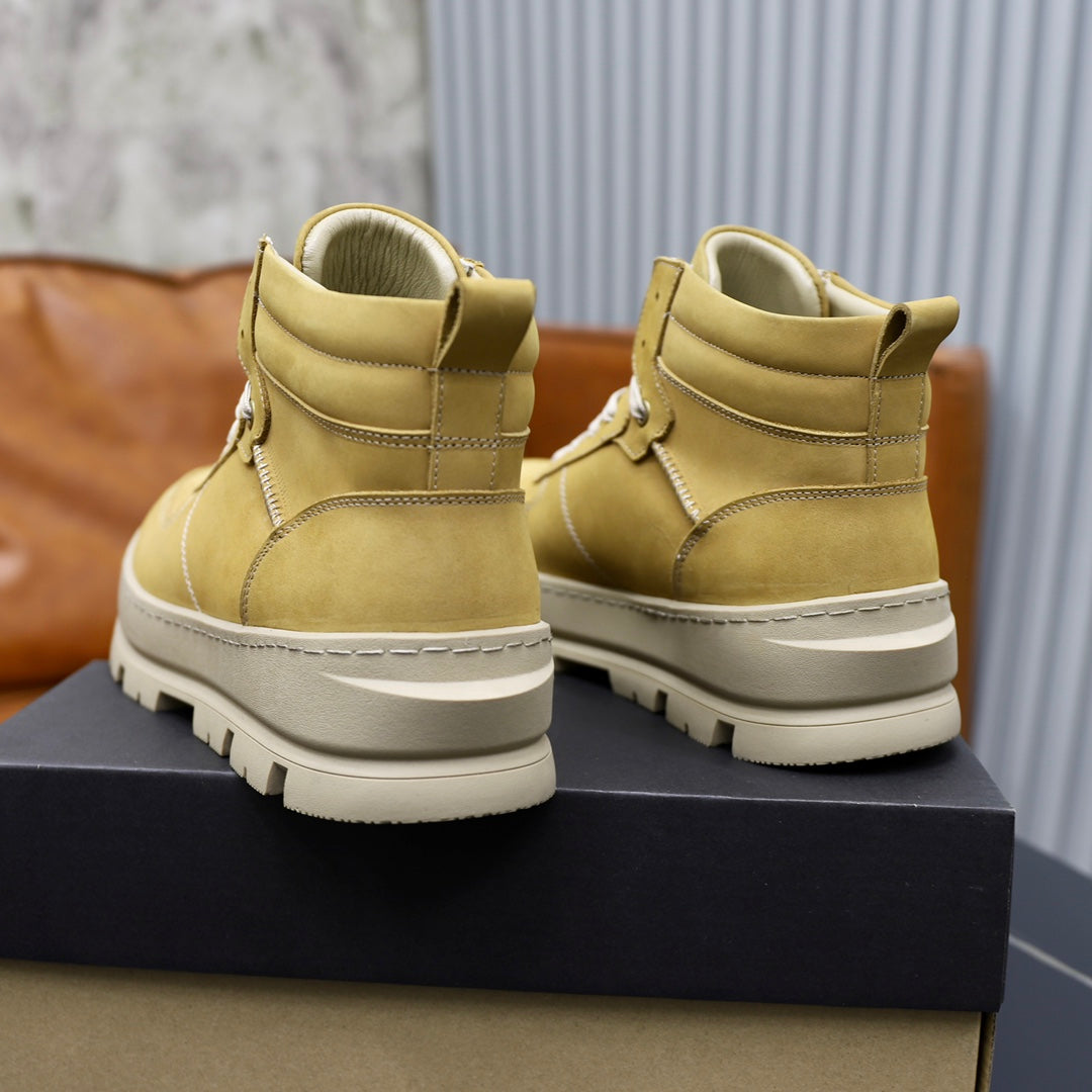 UGG Lace-Up High-Top Sneaker — Wheat & Cream | EU 39–44