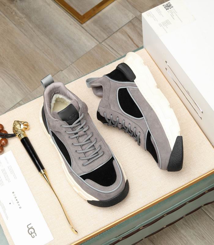 UGG Court Mid-Top Sneaker — Grey/Black | EU 39–44