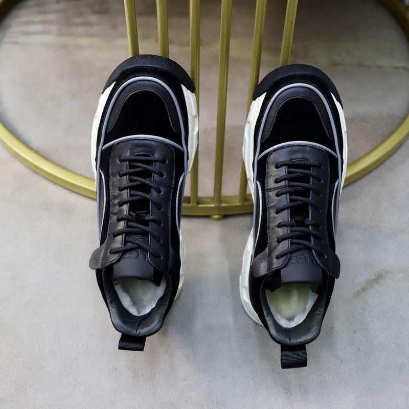 UGG Chunky Low-Top Sneaker — Black & White